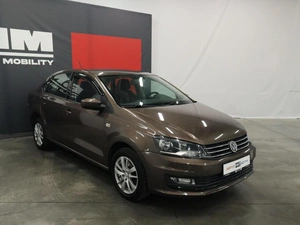 Седан Volkswagen Polo 2017 года, 1220000 рублей, Курск