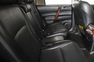 Внедорожник Toyota Highlander 2012 года, 2019000 рублей, Пермь