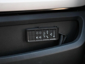 Минивэн Mercedes-benz V-класс 2021 года, 8944000 рублей, Кирилловка