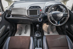 Универсал Honda Fit Shuttle 2012 года, 899000 рублей, Барнаул