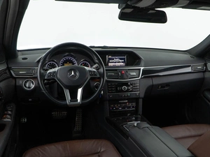 Седан Mercedes-benz E-класс 2012 года, 1700077 рублей, Москва