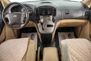 Минивэн Hyundai Grand Starex 2011 года, 1739000 рублей, Барнаул