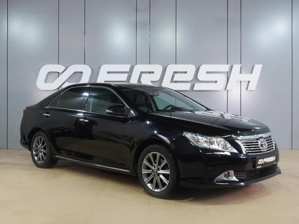 Седан Toyota Camry 2014 года, 1679000 рублей, Воронеж