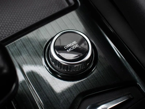 Внедорожник Geely Monjaro 2024 года, 3120000 рублей, Краснодар