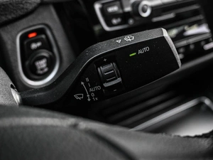 Седан BMW 3 серия 2017 года, 2299000 рублей, Кирилловка