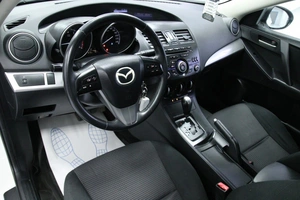 Хетчбэк Mazda 3 2012 года, 863000 рублей, Солонцы