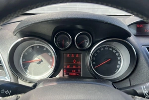 Внедорожник Opel Mokka 2013 года, 900000 рублей, Солонцы