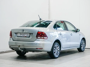 Седан Volkswagen Polo 2019 года, 1349000 рублей, Красноярск