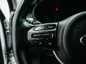 Хетчбэк Kia Rio X-Line 2020 года, 1569000 рублей, Красноярск