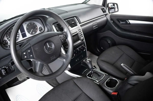 Хетчбэк Mercedes-benz B-класс 2009 года, 689000 рублей, Пермь