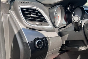 Внедорожник Opel Mokka 2013 года, 900000 рублей, Солонцы