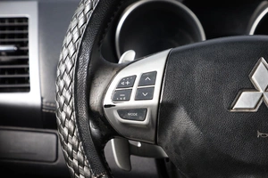 Внедорожник Mitsubishi Outlander 2010 года, 999000 рублей, Новосибирск