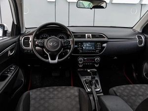 Седан Kia Rio 2017 года, 1500000 рублей, Краснодар