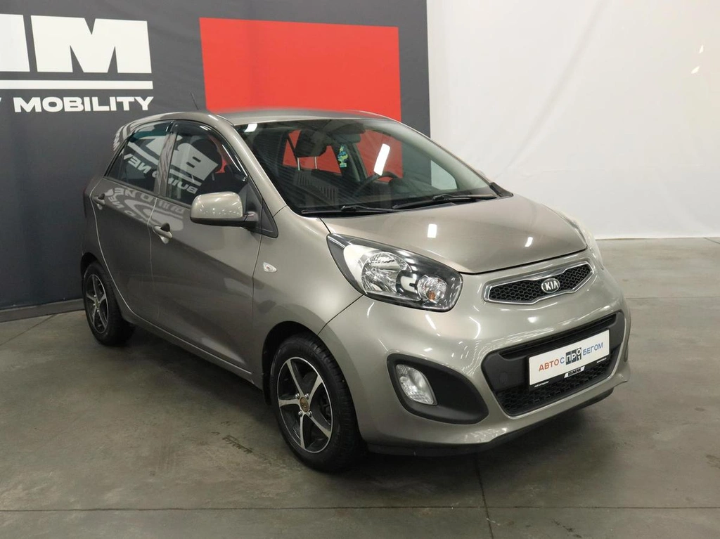 Хэтчбек Kia Picanto 2012 года, 660000 рублей, Железногорск