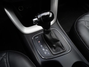 Хетчбэк Kia Ceed 2012 года, 939000 рублей, Саратов