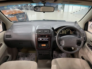 Минивэн Toyota Ipsum 1999 года, 687000 рублей, Солонцы