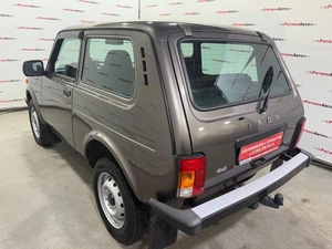 Внедорожник ВАЗ (LADA) 4x4 (Нива) 2019 года, 795000 рублей, Красноярск