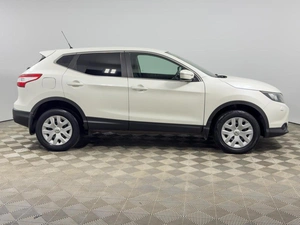Внедорожник Nissan Qashqai 2014 года, 1376100 рублей, Казань