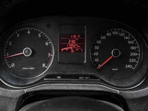 Седан Volkswagen Polo 2012 года, 799000 рублей, Кирилловка
