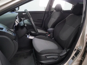 Седан Hyundai Solaris 2011 года, 899000 рублей, Воронеж