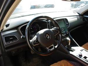 Универсал Renault Talisman 2019 года, 1880000 рублей, Владимир