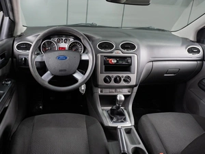 Седан Ford Focus 2010 года, 589000 рублей, Тюмень