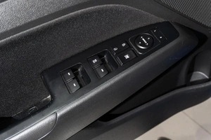 Седан Hyundai Elantra 2017 года, 1289000 рублей, Петрозаводск