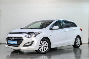 Хетчбэк Hyundai i30 2016 года, 1289000 рублей, Челябинск
