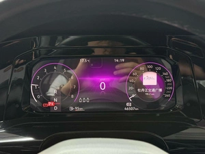 Хетчбэк Volkswagen Golf 2021 года, 2790000 рублей, Красноярск