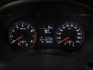 Хетчбэк Kia Rio X-Line 2018 года, 1250000 рублей, Омск