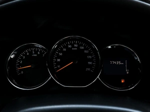 Седан Renault Logan 2015 года, 889000 рублей, Волгоград