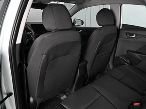 Седан Hyundai Solaris 2019 года, 1215000 рублей, Ростов-на-Дону