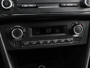 Седан Volkswagen Polo 2012 года, 799000 рублей, Кирилловка