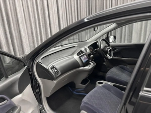 Минивэн Honda Stream 2010 года, 1099000 рублей, Красноярск