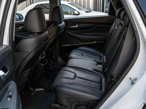 Внедорожник Hyundai Santa Fe 2019 года, 3250000 рублей, Краснодар