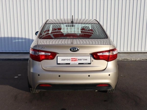 Седан Kia Rio 2014 года, 910000 рублей, Брянск