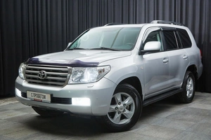 Внедорожник Toyota Land Cruiser 2010 года, 3200000 рублей, Красноярск