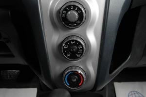 Хетчбэк Toyota Yaris 2008 года, 589000 рублей, Тюмень