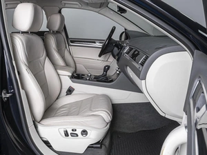 Внедорожник Volkswagen Touareg 2015 года, 2540000 рублей, Ставрополь