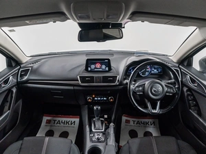 Хетчбэк Mazda Axela 2017 года, 1349000 рублей, Красноярск