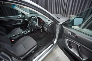 Седан Subaru Legacy 2006 года, 1100000 рублей, Красноярск