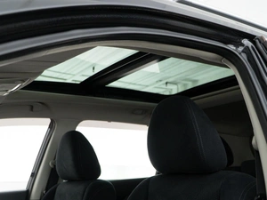 Внедорожник Nissan X-Trail 2015 года, 1500050 рублей, Москва