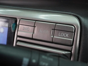 Внедорожник Nissan X-Trail 2001 года, 649000 рублей, Воронеж