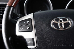 Внедорожник Toyota Land Cruiser 2015 года, 4039000 рублей, Пермь