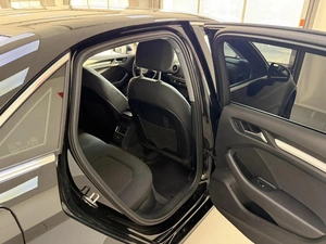 Седан Audi A3 2019 года, 1800000 рублей, Смоленск
