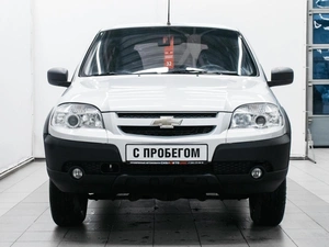 Внедорожник Chevrolet Niva 2013 года, 599000 рублей, Красноярск