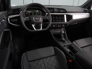 Внедорожник Audi Q3 2026 года, 4017000 рублей, Воронеж