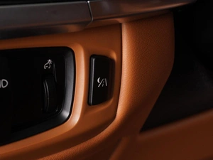 Внедорожник BMW X6 2018 года, 6375000 рублей, Красный Пахарь