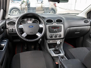 Хетчбэк Ford Focus 2011 года, 720000 рублей, Краснодар