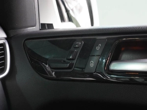 Внедорожник Mercedes-benz M-класс 2013 года, 1919000 рублей, Воронеж